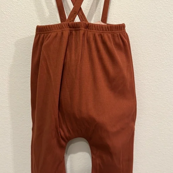 NWOT size 6 Figge Autumn Suspender Harems! 🍂